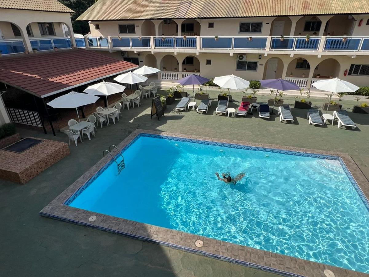 Tranquil Resort Hotel Brusubi Buitenkant foto
